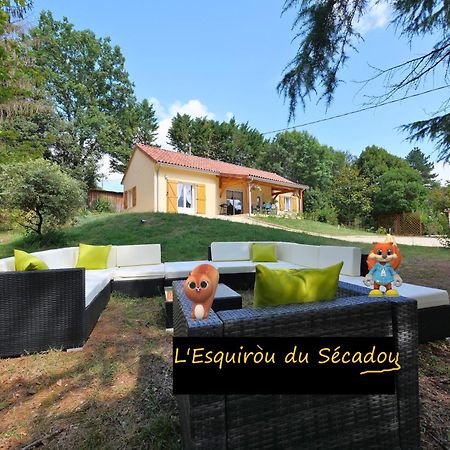 L'Esquirou Du Secadou Villa Castels Exterior foto